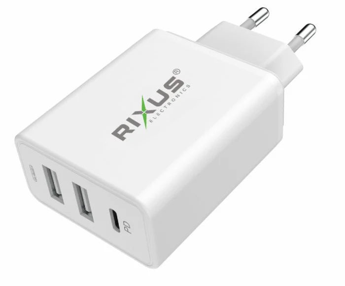 Multi-Port Ultra gyorstöltő kábellel, 30W, Fehér (100 cm)